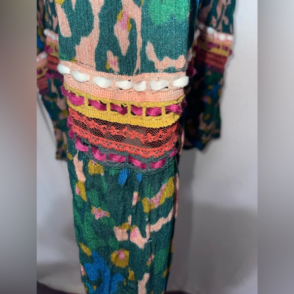 Dress - Picture 10 of 11